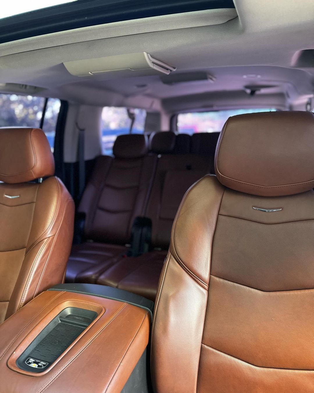 CADILLAC ESCALADE LIBERTY