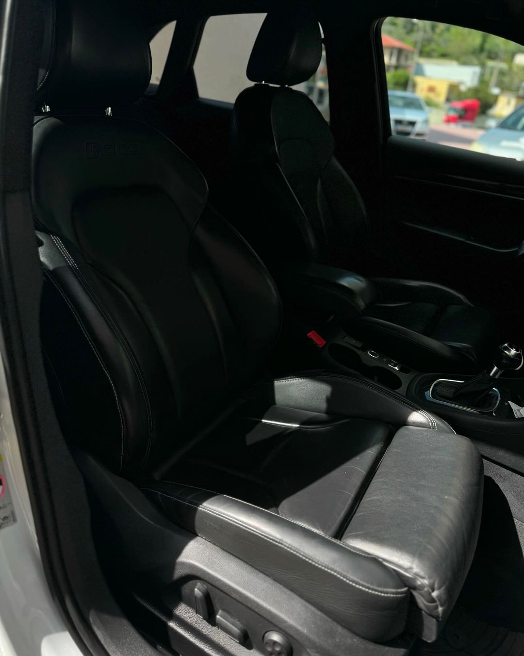 AUDI RSQ3