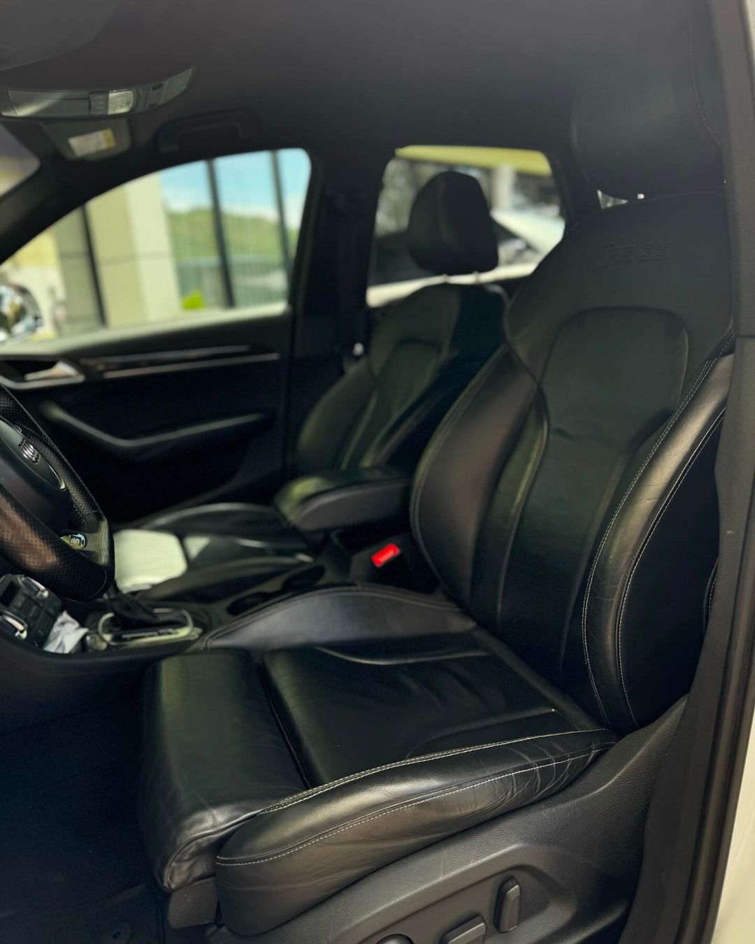 AUDI RSQ3