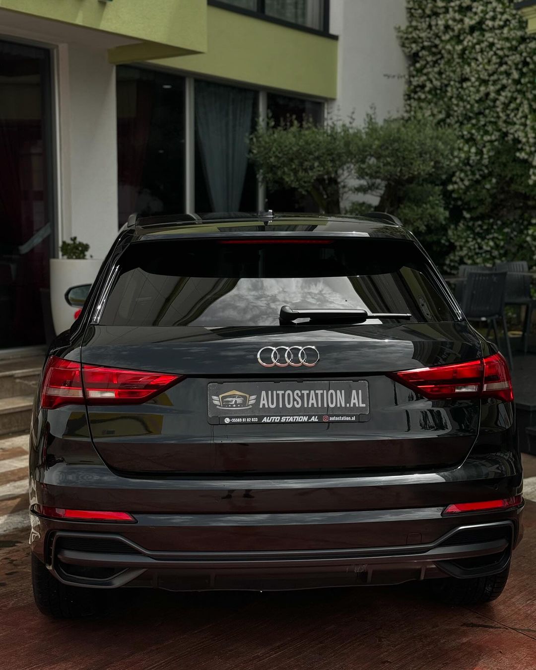 AUDI Q3