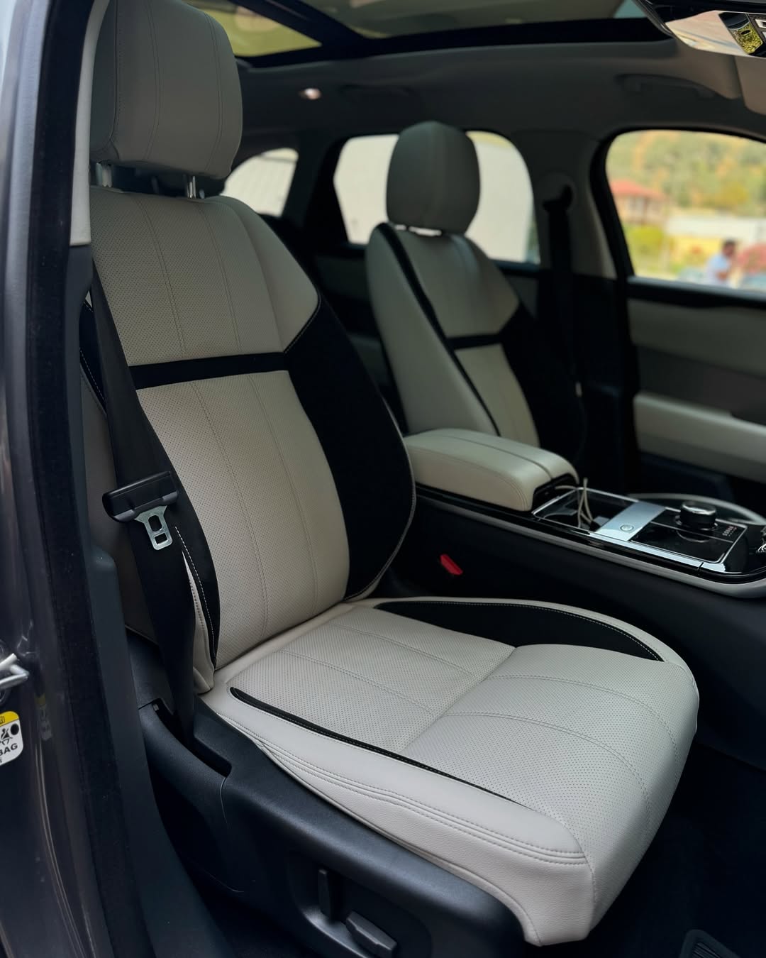 Range Rover Velar R-Dynamic