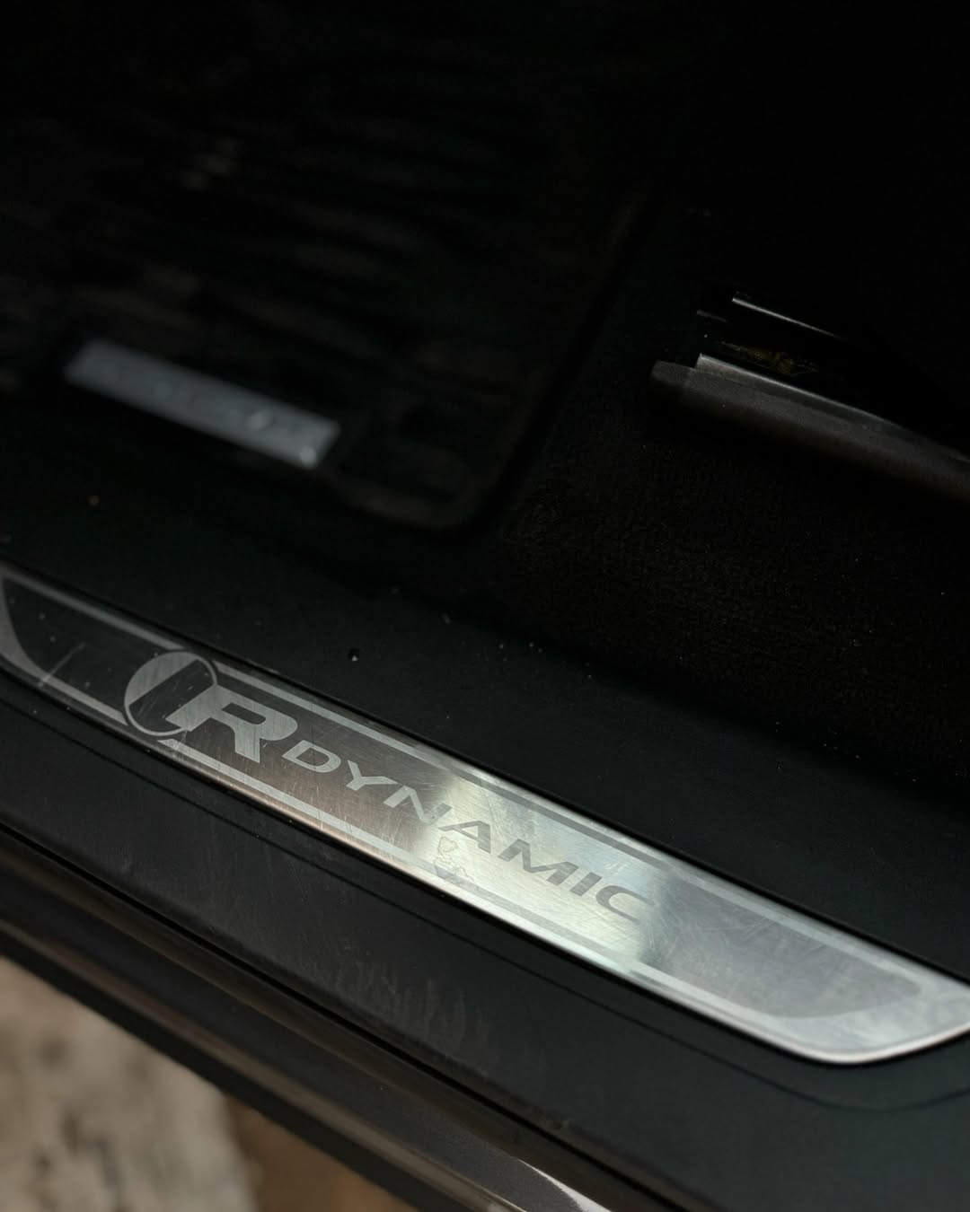 Range Rover Velar R-Dynamic