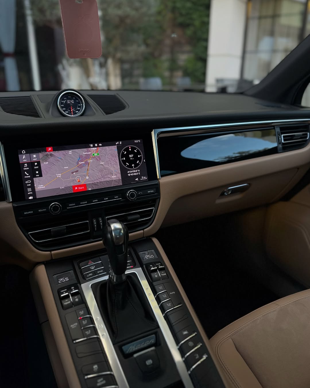 Porsche Macan S