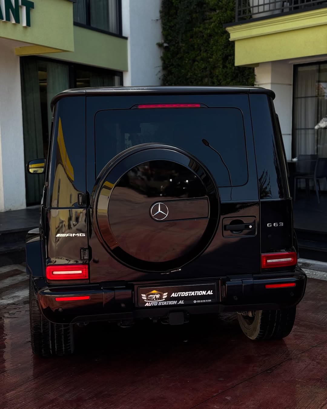 Mercedes Benz G63