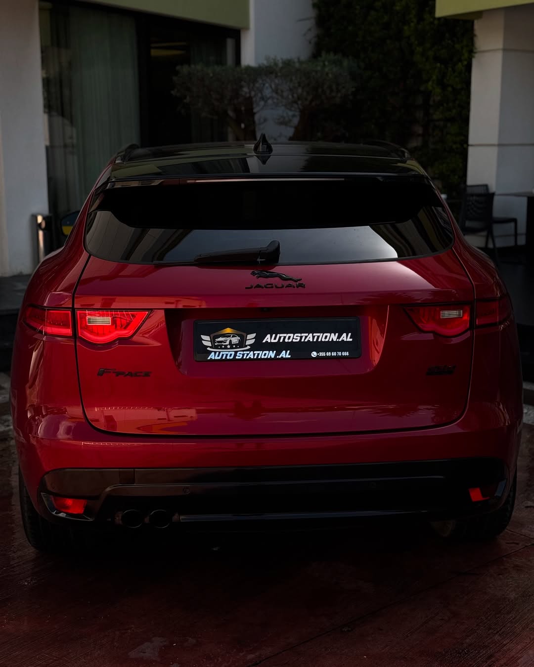 Jaguar F-Pace
