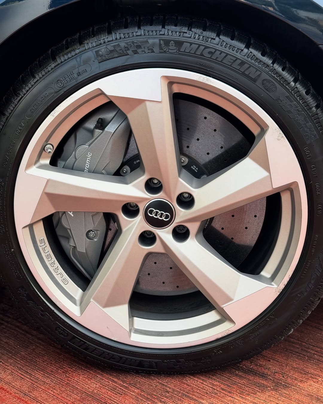 Audi A8 60TDI Exclusive