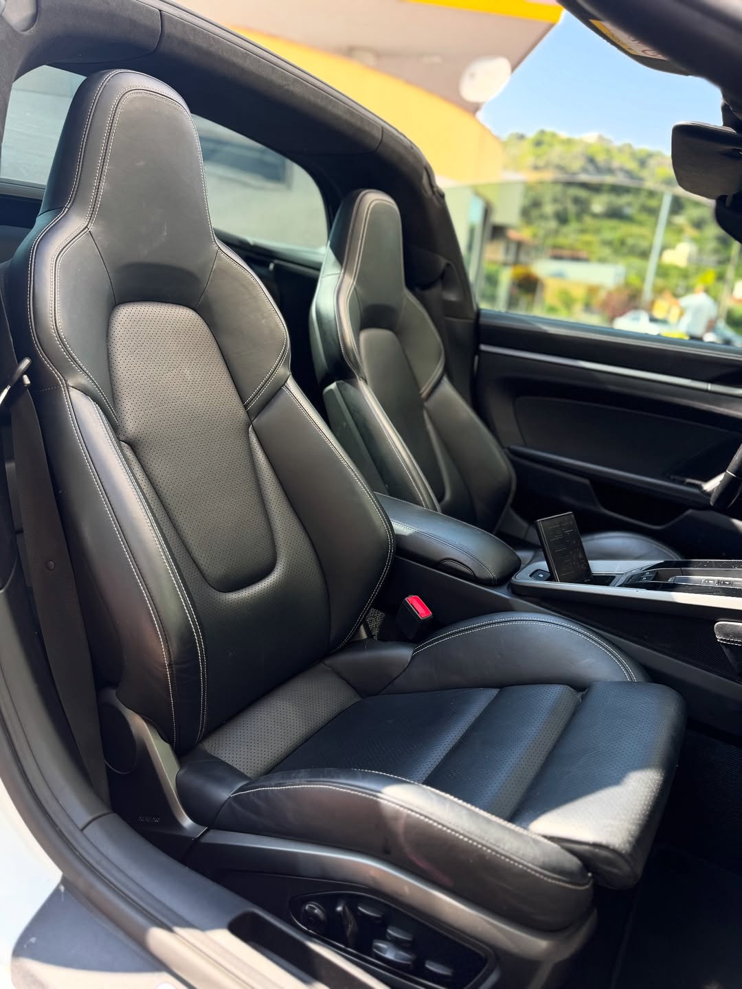 Porsche 911 (922) Targa 4