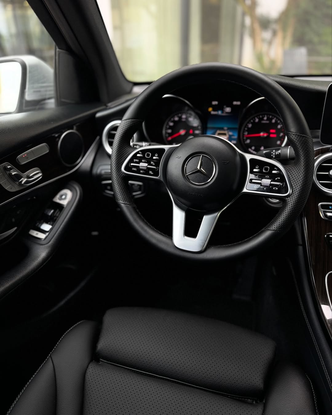 Mercedes Benz GLC 300