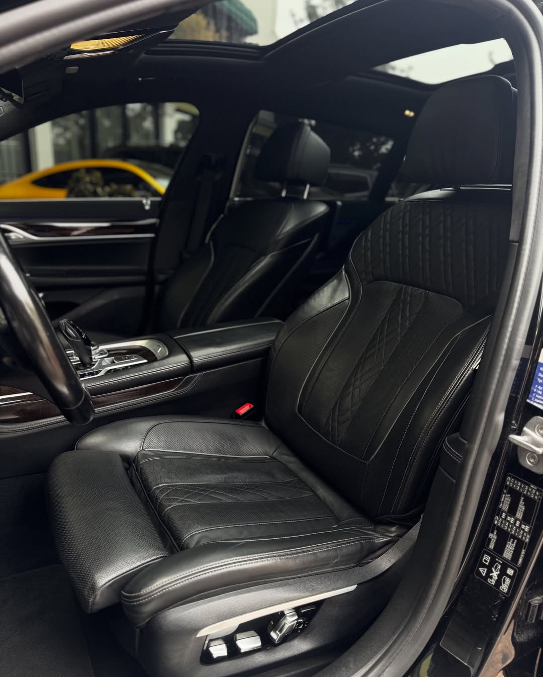 BMW 750Li